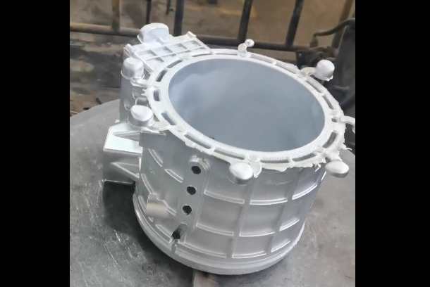 新能源汽車電機(jī)殼模具的制作方法是什么？使用低壓鑄造有什么優(yōu)勢(shì)？